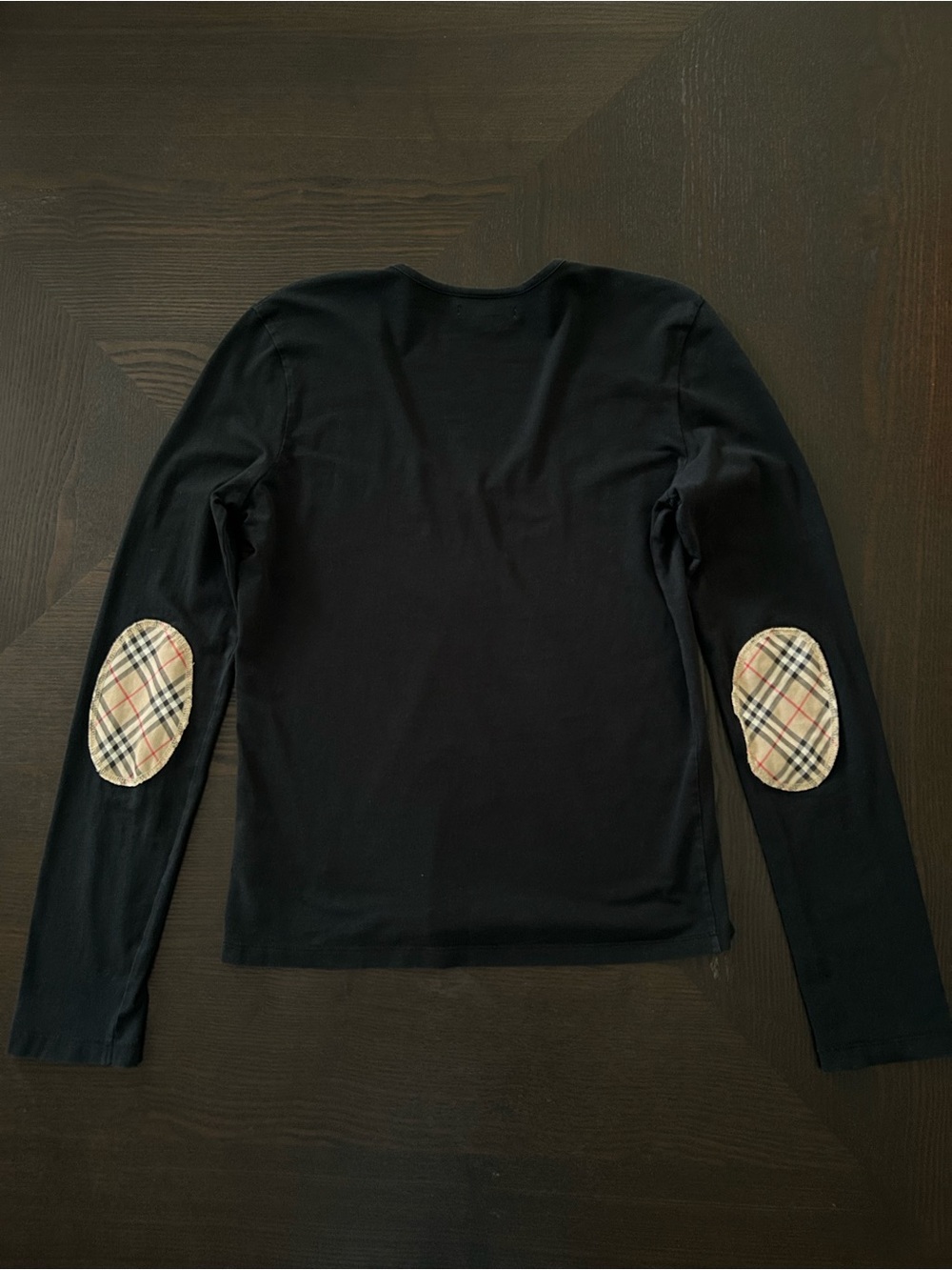 BURBERRY V-NECK NOVA CHECK ACCENTS. LONG SLEEVE SHIRT SIZE XL - Picture 3 of 7